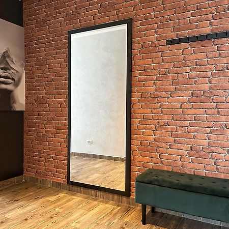 Appartement Koa - Moon Penthouse à Braşov Extérieur photo