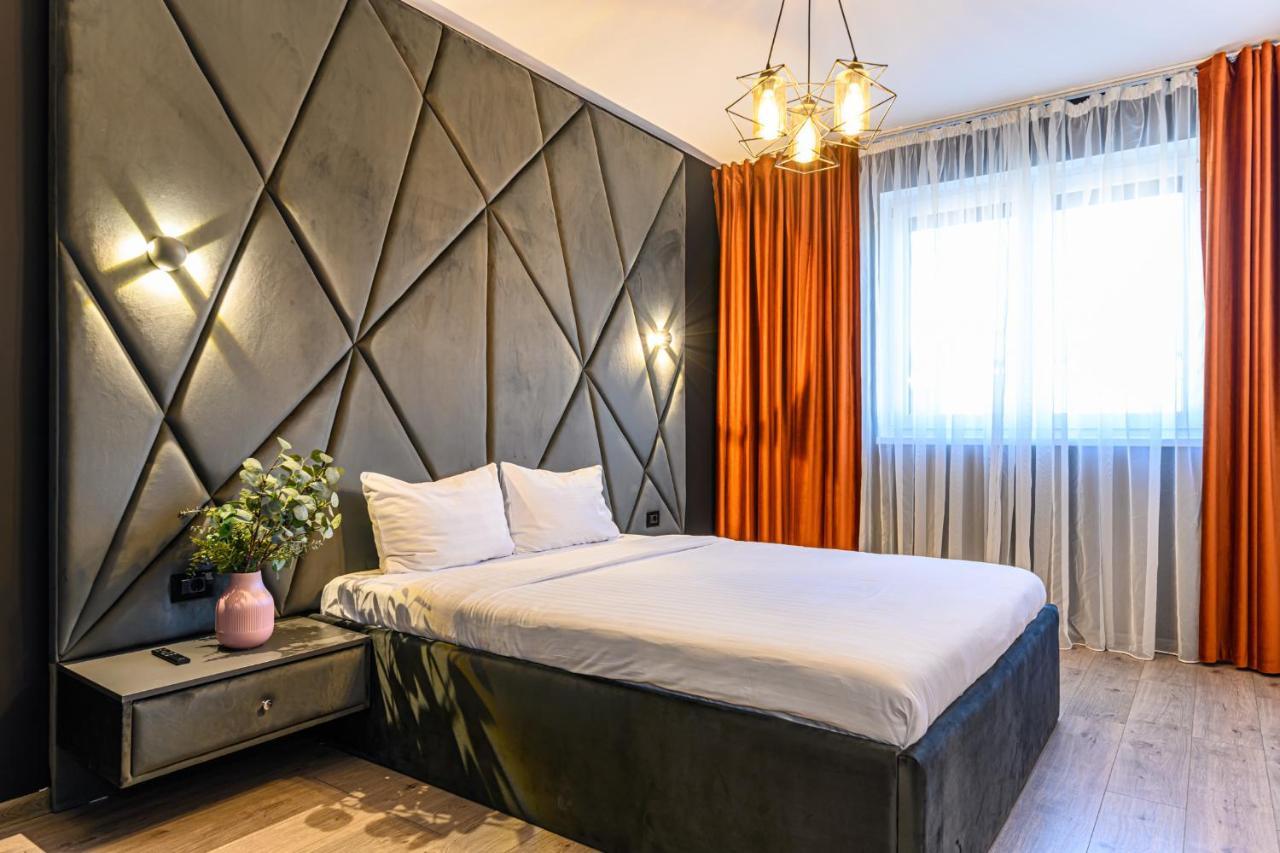 Appartement Koa - Moon Penthouse à Braşov Extérieur photo