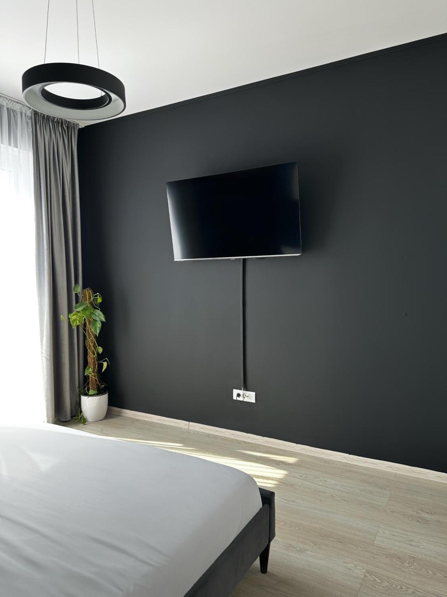 Appartement Koa - Moon Penthouse à Braşov Extérieur photo